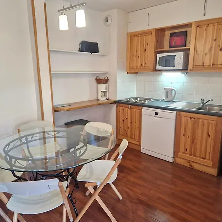 Cosy 6 Pers, 2 Chambres, A 30m Telecabine, Proche Commerces, Balcon Et Casier A Skis - Fr-1-265-329 *